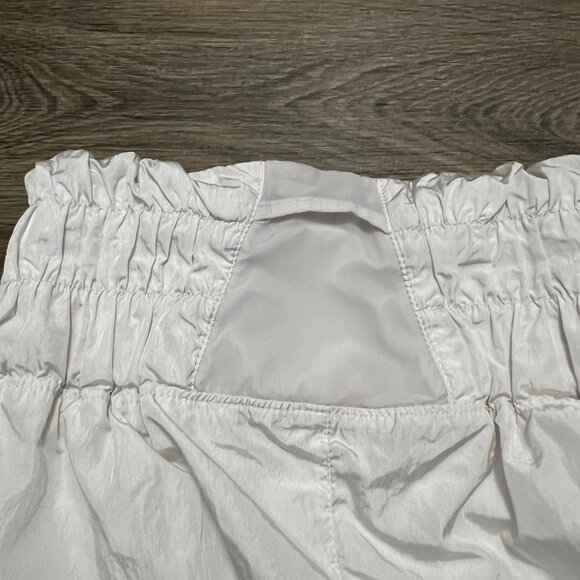 Free People FP Movement 'The Way Home' Running Shorts White Size Medium - Picture 4 of 4